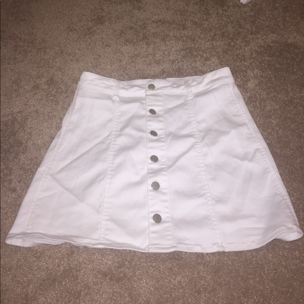 White Button Down Mini Skirt!❄️